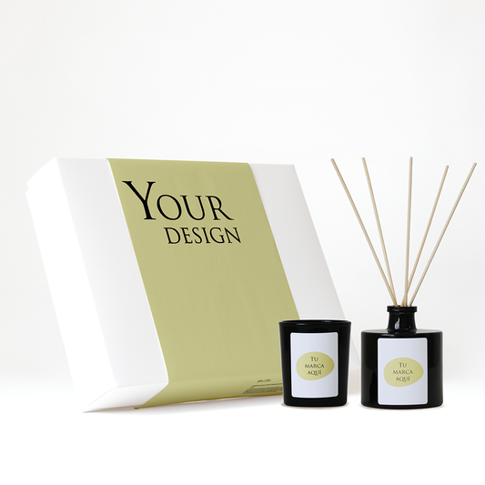Caja regalo personalizado con fajín | Vela y mikado personalizados | Vaso cristal transparente/negro + etiqueta logo/diseño