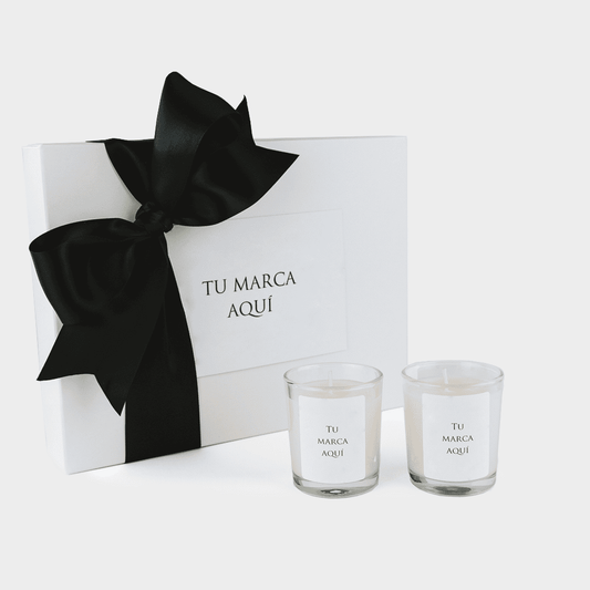 Caja regalo personalizado con lazo + etiqueta logo/diseño | 2 velas personalizadas | Vaso cristal transparente/negro